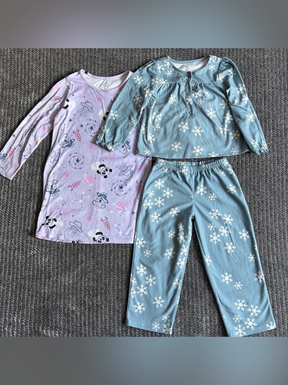 Girls 5/6 Pajama Bundle - Long Sleeve Space Bears Nightgown & 2pc Snowflake Set